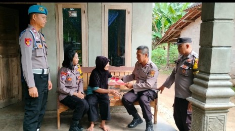 Bakti Sosial Polsek Seputih Banyak, Wujud Nyata Komitmen Polri Melayani Masyarakat