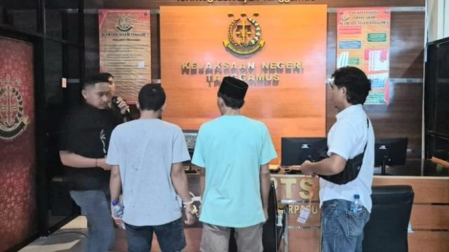 Polsek Wonosobo Limpahkan Tersangka Pencuri 4 HP Mahasiswa KKN ke Kejaksaan Negeri Tanggamus
