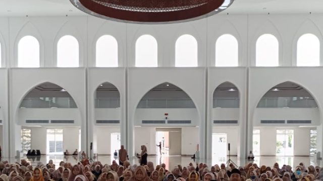 Pengajian Akbar IGTKI-PGRI Lampung Perkuat Spiritualitas dan Komitmen Guru TK