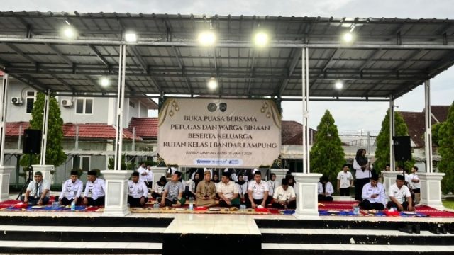 Hangatnya Silaturahmi Ramadhan, Rutan Kelas I Bandar Lampung Gelar Buka Bersama Warga Binaan dan Keluarga