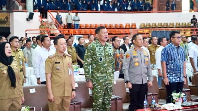 Pangdam XXI/Radin Inten Hadiri Acara Stadium General Dan Pelantikan BEM U KBM Unila Priode 2026