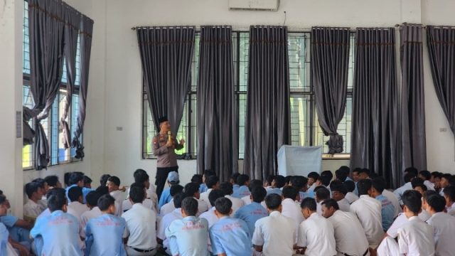Binluh di SMK Unggul Terpadu Anak Tuha, Polisi Ingatkan Pelajar Bijak Bermedsos dan Jauhi Narkoba