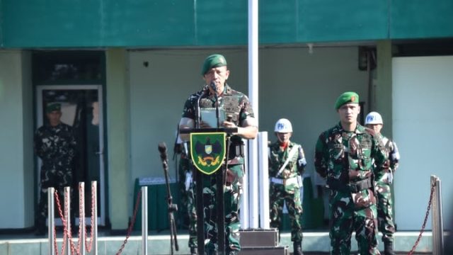 Danrem 043/Gatam Pimpin Upacara Bulanan, Sampaikan Amanat KASAD