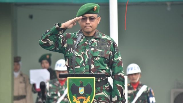 Upacara Bulanan Kasilog Kasrem 043/Gatam Bacakan Amanat Pamgdam XXI/RI