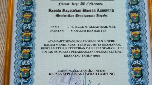 Manager HKA Bakauheni–Terbanggi Besar Terima Piagam Penghargaan Dari Kapolda Lampung