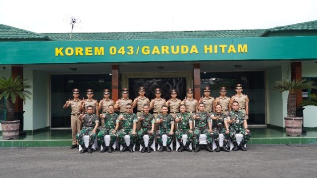 Tanamkan Karakter Sejak Dini, Danrem 043/Gatam Motivasi Taruna Akmil Menjadi Pemimpin Berintegritas