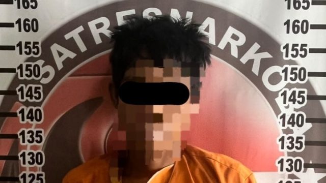 Di Grebek Saat Hendak Bertransaksi, Pria Di Tulang Bawang Diamankan Polisi! Satu Rekannya Kabur Ke Perkebunan Karet