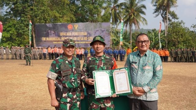 TMMD Ke-129 Kodim 0410/KBL Resmi Ditutup, Pengabdian TNI Bersama Rakyat Tinggalkan Jejak Nyata bagi Masyarakat Pinang Jaya