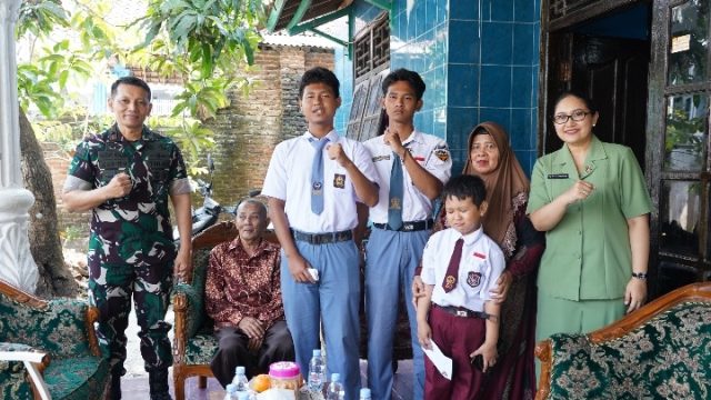 HUT Ke-79 Korem 043/Gatam, Danrem Silaturahmi Dengan Sesepuh Dan Keluarga Besar Prajurit