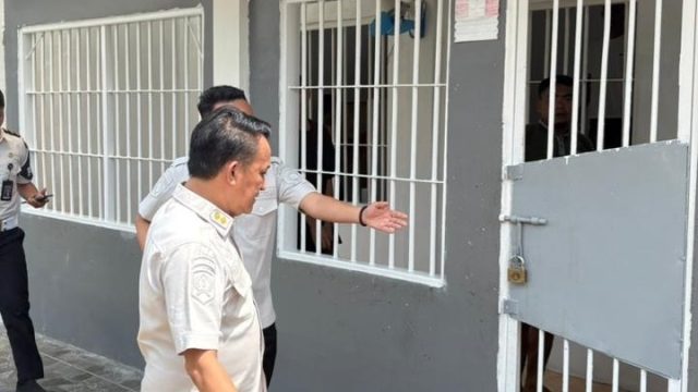 Tinjau Standarisasi Kamar Hunian, Perwakilan Kanwil Ditjenpas Lampung Sambangi Blok Hunian Rutan Bandar Lampung