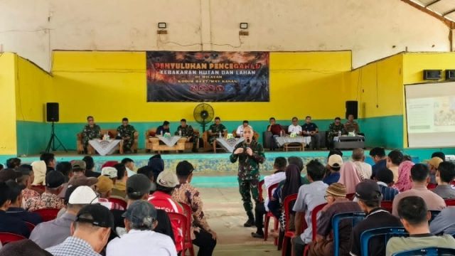 Penyuluhan Karhutla, Pasis Seskoad Dikreg LXVIII Edukasi Masyarakat di Negeri Agung Way Kanan