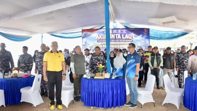 Lanal Lampung Bersama Masyarakat, Wujudkan Semangat “Aku Cinta Laut”
