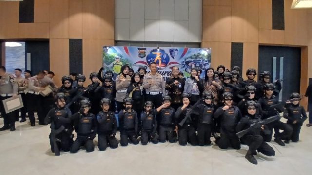 32 Personil Lantas Raih Penghargaan Kapolda Di HUT Ke-71