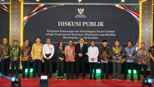 Penguatan Kewenangan dan Kelembagaan Komisi Yudisial Sebagai Penyempurna Kekuasaan Kehakiman yang Merdeka dan Berintegritas