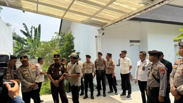Dukung Pengamanan Pilkades Tubaba, Personel Polres Tulang Bawang dan Brimob Siaga, Situasi Tetap Aman dan Kondusif